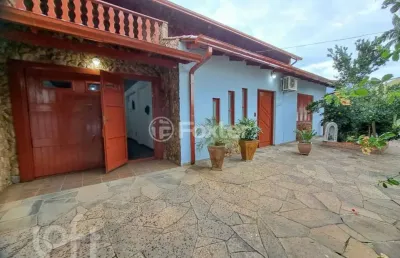 Casa com 4 quartos à venda na rua das araras, 1650, harmonia, canoas, 371 m2 por r$ 841.000