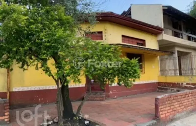 Casa com 3 quartos à venda na rua gomes de freitas, 442, jardim itu sabará, porto alegre, 275 m2 por r$ 780.000