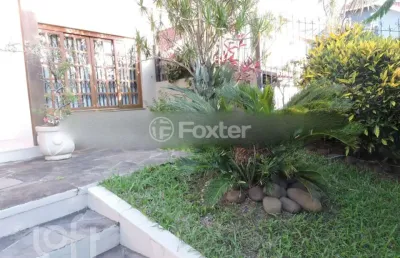 Casa com 3 quartos à venda na rua alfredo miranda obino, 300, jardim itu sabará, porto alegre, 280 m2 por r$ 1.100.000
