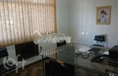 Casa com 3 quartos à venda na rua piauí, 391, santa maria goretti, porto alegre, 212 m2 por r$ 690.000