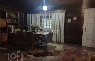 Casa com 3 quartos à venda na rua ataliba paz, 165, centro, canela, 179 m2 por r$ 1.500.000