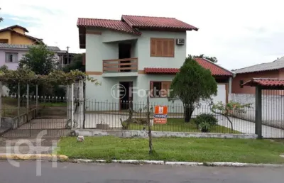 Casa com 3 quartos à venda na rua tietê, 210, igara, canoas, 102 m2 por r$ 750.000