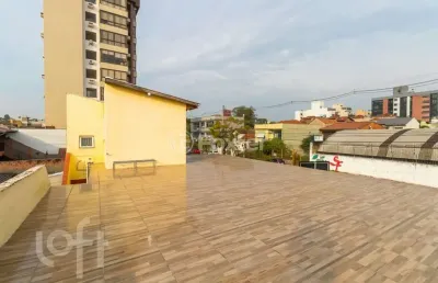 Casa com 4 quartos à venda na rua leopoldo de freitas, 5, passo da areia, porto alegre, 138 m2 por r$ 1.450.000