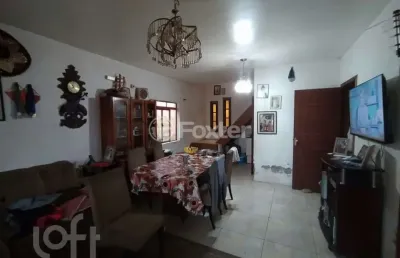 Casa com 3 quartos à venda na rua octávio de souza, 1025, teresópolis, porto alegre, 300 m2 por r$ 500.000