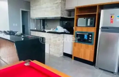 Casa em condomínio fechado com 4 quartos à venda na avenida central, 2500, arco íris, capão da canoa, 198 m2 por r$ 1.290.000