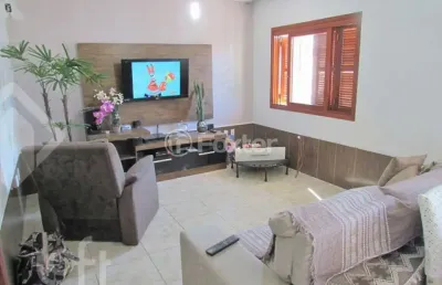 Casa com 4 quartos à venda na acesso quatro, 19, jardim carvalho, porto alegre, 200 m2 por r$ 270.000