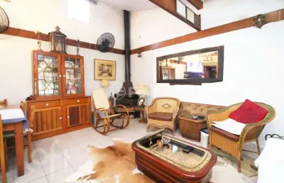 Casa com 1 quarto à venda na rua engenheiro coelho parreira, 405, ipanema, porto alegre, 150 m2 por r$ 490.000
