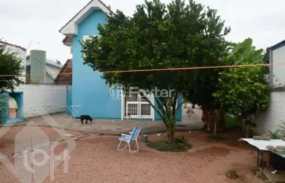 Casa com 3 quartos à venda na rua luiz delfino, 195, espírito santo, porto alegre, 131 m2 por r$ 851.000