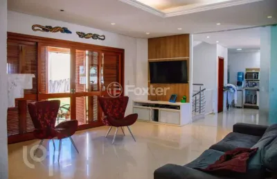 Casa com 3 quartos à venda na rua país de gales, 504, marechal rondon, canoas, 204 m2 por r$ 1.590.000