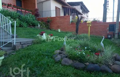 Casa com 3 quartos à venda na rua teotônia, 35, camaquã, porto alegre, 220 m2 por r$ 1.400.000