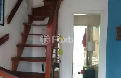 Casa com 3 quartos à venda na rua coronel neves, 45, medianeira, porto alegre, 120 m2 por r$ 265.000