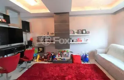 Casa com 3 quartos à venda na rua roberto santini, 44, hípica, porto alegre, 129 m2 por r$ 694.000
