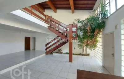 Casa com 7 quartos à venda na avenida belém, 68, teresópolis, porto alegre, 650 m2 por r$ 1.200.000