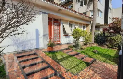 Casa com 3 quartos à venda na rua hugo ribeiro, 63, menino deus, porto alegre, 300 m2 por r$ 991.270