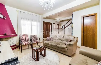 Casa com 3 quartos à venda na avenida cai, 884, cristal, porto alegre, 192 m2 por r$ 750.000