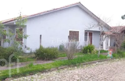Casa com 3 quartos à venda na rua francisca prezzi bolognesi, 561, hípica, porto alegre, 170 m2 por r$ 350.000