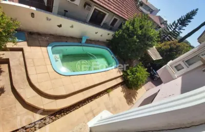 Casa com 3 quartos à venda na rua engenheiro coelho parreira, 302, ipanema, porto alegre, 292 m2 por r$ 1.150.000