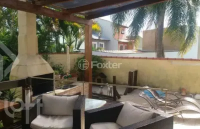 Casa com 4 quartos à venda na rua décio pelegrini, 55, ipanema, porto alegre, 187 m2 por r$ 600.000