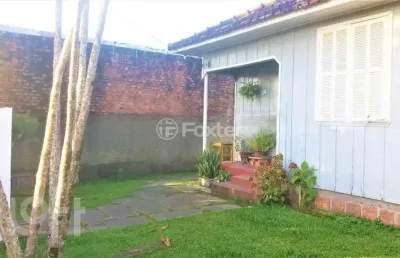 Casa com 2 quartos à venda na rua amarante de freitas guimarães, 30, belém novo, porto alegre, 100 m2 por r$ 265.000