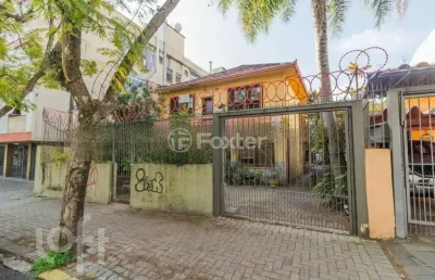 Casa com 3 quartos à venda na rua vasco da gama, 988, bom fim, porto alegre, 256 m2 por r$ 2.843.000