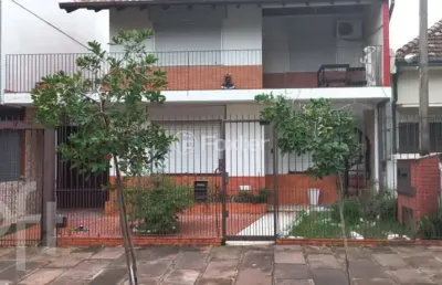 Casa com 3 quartos à venda na rua portugal, 552, são joão, porto alegre, 369 m2 por r$ 959.000