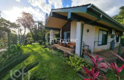 Casa com 6 quartos à venda na rua guilherme poschetzky, 75, vila nova, novo hamburgo, 329 m2 por r$ 2.700.000