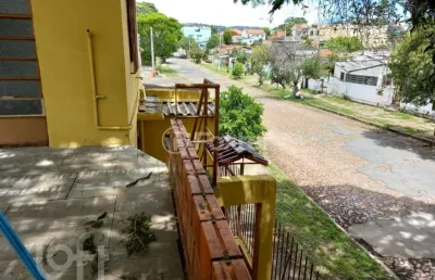 Casa com 3 quartos à venda na avenida outeiro, 66, coronel aparício borges, porto alegre, 252 m2 por r$ 740.000