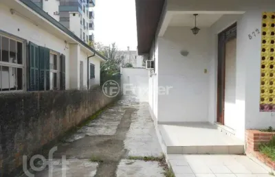 Casa com 3 quartos à venda na rua portugal, 572, são joão, porto alegre, 358 m2 por r$ 958.000