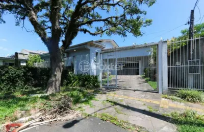 Casa com 4 quartos à venda na rua cassino, 150, estância velha, canoas, 200 m2 por r$ 948.000