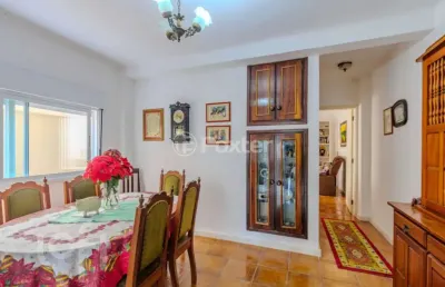 Casa com 3 quartos à venda na rua pedro velho, 382, partenon, porto alegre, 219 m2 por r$ 499.000