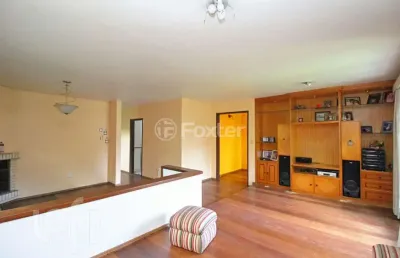 Casa com 4 quartos à venda na rua landel de moura, 2080, tristeza, porto alegre, 210 m2 por r$ 790.000