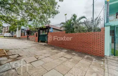 Casa com 2 quartos à venda na rua vidal de negreiros, 714, vila são josé, porto alegre, 220 m2 por r$ 490.000