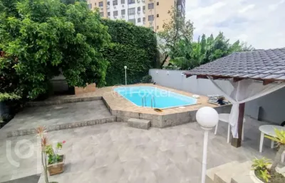 Casa com 3 quartos à venda na rua fernando abbott, 1175, cristo redentor, porto alegre, 206 m2 por r$ 1.690.000