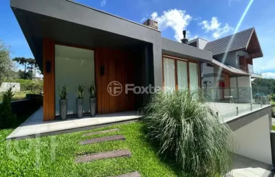 Casa com 3 quartos à venda na rua pessegueiro, 1, carniel, gramado, 230 m2 por r$ 2.590.000