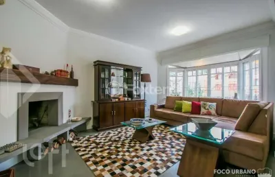 Casa com 4 quartos à venda na rua comendador creidy, 56, chácara das pedras, porto alegre, 455 m2 por r$ 1.550.000