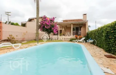 Casa com 3 quartos à venda na rua césar de castro, 163, teresópolis, porto alegre, 249 m2 por r$ 780.000
