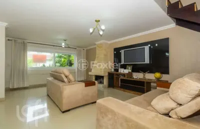 Casa com 4 quartos à venda na rua selso maffessoni, 85, ipanema, porto alegre, 246 m2 por r$ 950.000