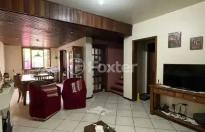 Casa com 4 quartos à venda na rua coronel joão pinto, 47, teresópolis, porto alegre, 200 m2 por r$ 998.000