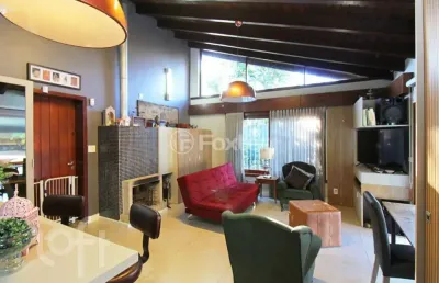 Casa com 4 quartos à venda na rua professora cecília corseuil, 196, tristeza, porto alegre, 320 m2 por r$ 2.180.000