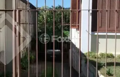 Casa com 3 quartos à venda na avenida rocio, 682, vila joão pessoa, porto alegre, 95 m2 por r$ 450.000