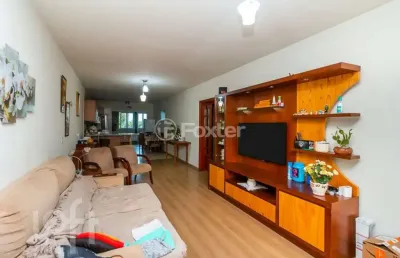 Casa com 3 quartos à venda na rua guilherme alves, 1574, partenon, porto alegre, 165 m2 por r$ 820.000