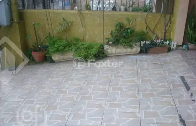 Casa com 6 quartos à venda na rua doutor sebastião leão, 160, azenha, porto alegre, 300 m2 por r$ 1.325.000