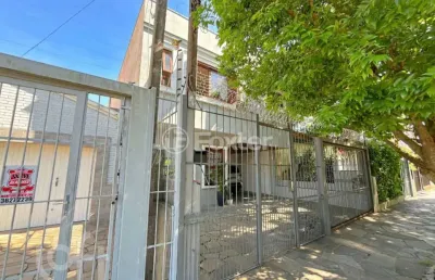Casa com 4 quartos à venda na rua coronel jaime da costa pereira, 376, partenon, porto alegre, 180 m2 por r$ 980.000