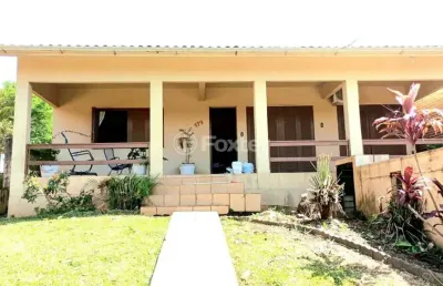 Casa com 3 quartos à venda na rua pedro petry, 579, universitário, lajeado, 240 m2 por r$ 689.997