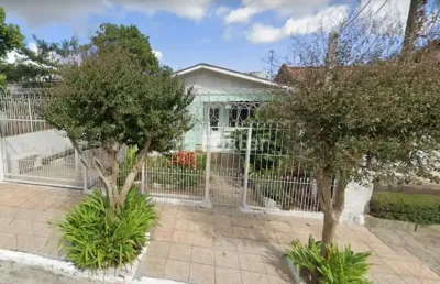 Casa com 2 quartos à venda na rua fábio de barros, 268, nonoai, porto alegre, 300 m2 por r$ 420.000