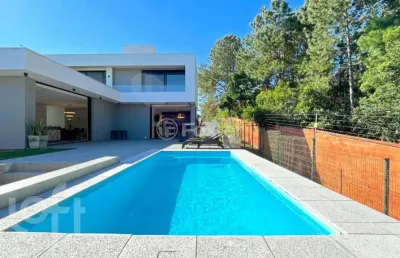 Casa em condomínio fechado com 4 quartos à venda na estrada das três meninas, 2000, vila nova, porto alegre, 340 m2 por r$ 3.100.000