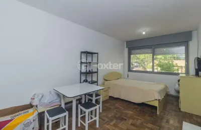 Kitnet / stúdio à venda na rua bento de amaral, 44, partenon, porto alegre, 28 m2 por r$ 141.550