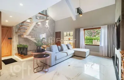Casa com 2 quartos à venda na rua amaragi, 112, cristo redentor, porto alegre, 319 m2 por r$ 1.690.000