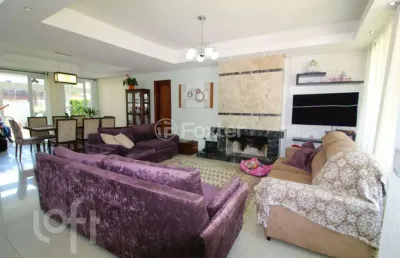 Casa em condomínio fechado com 5 quartos à venda na rua ivo walter kern, 599, hípica, porto alegre, 332 m2 por r$ 2.064.000
