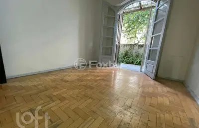 Apartamento com 3 quartos à venda na avenida coronel gastão haslocher mazeron, 46, medianeira, porto alegre, 87 m2 por r$ 350.000